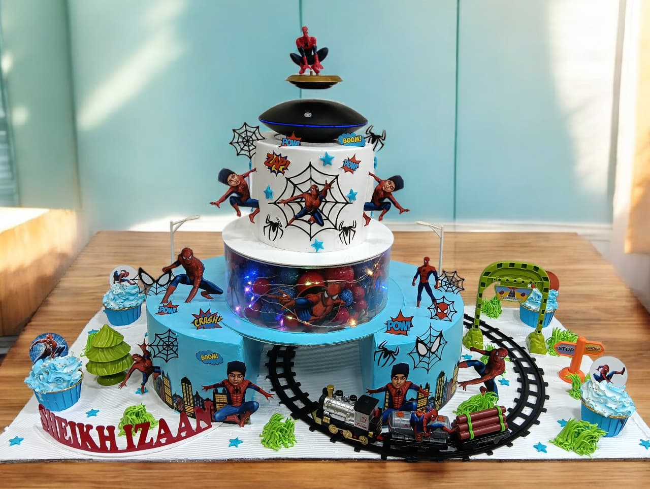 Spiderman Theme Cake